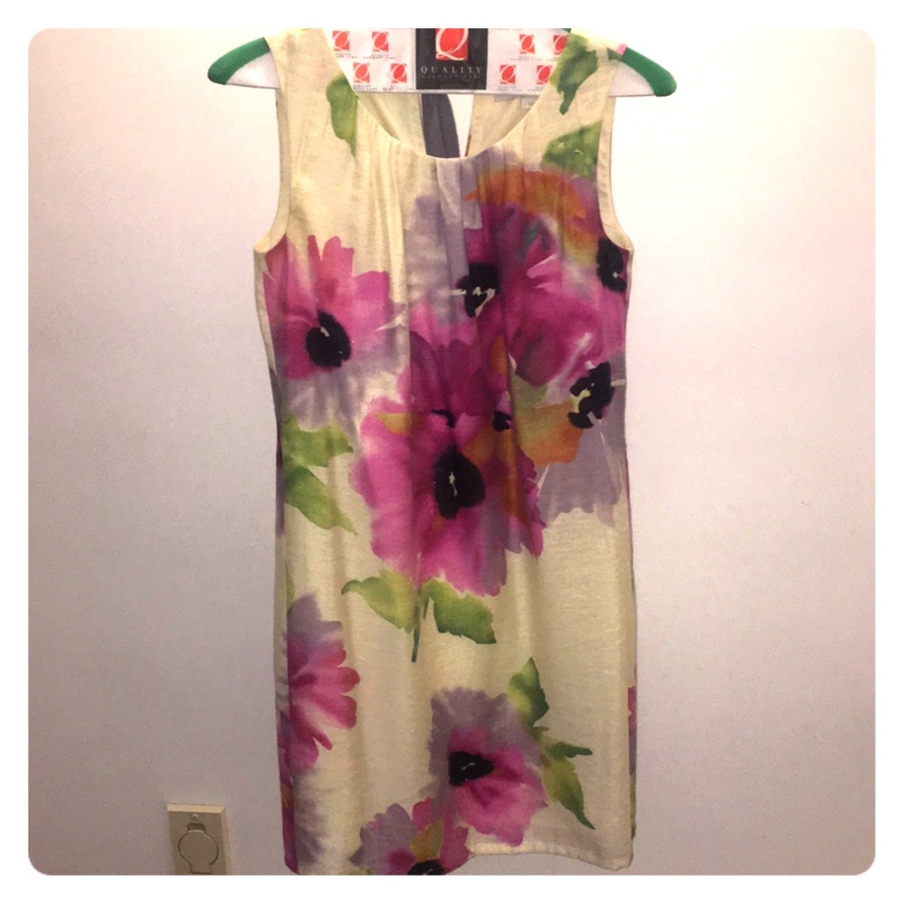 Ladies Loft dress